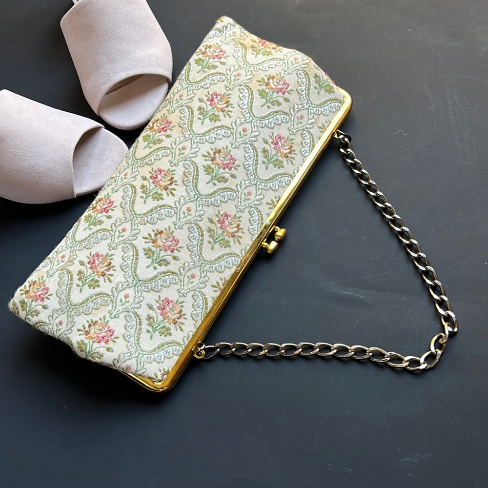 Vintage 19060’s/ 70’s woven clutch purse